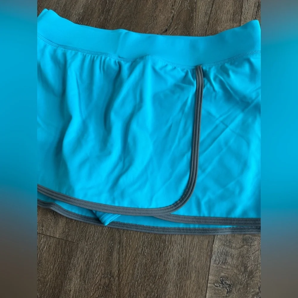 Lands' End Blue Active Swim Skort women’s size 4